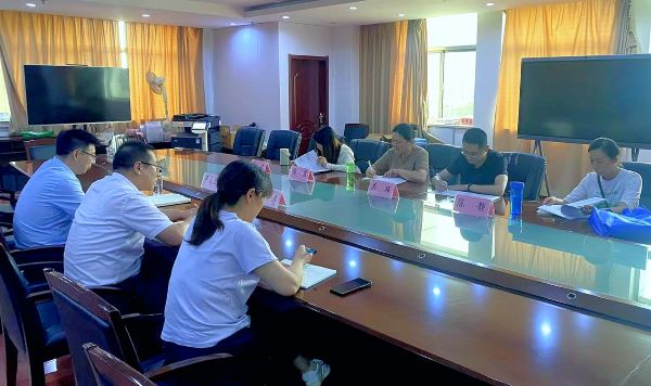 市疾控中心专家组莅临宜秀区督导地寄病和慢性病防控工作